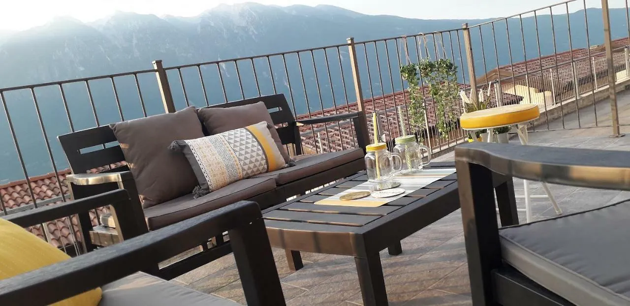 La Quiete Lemon Color By Gardadomusmea Appartement Tremosine